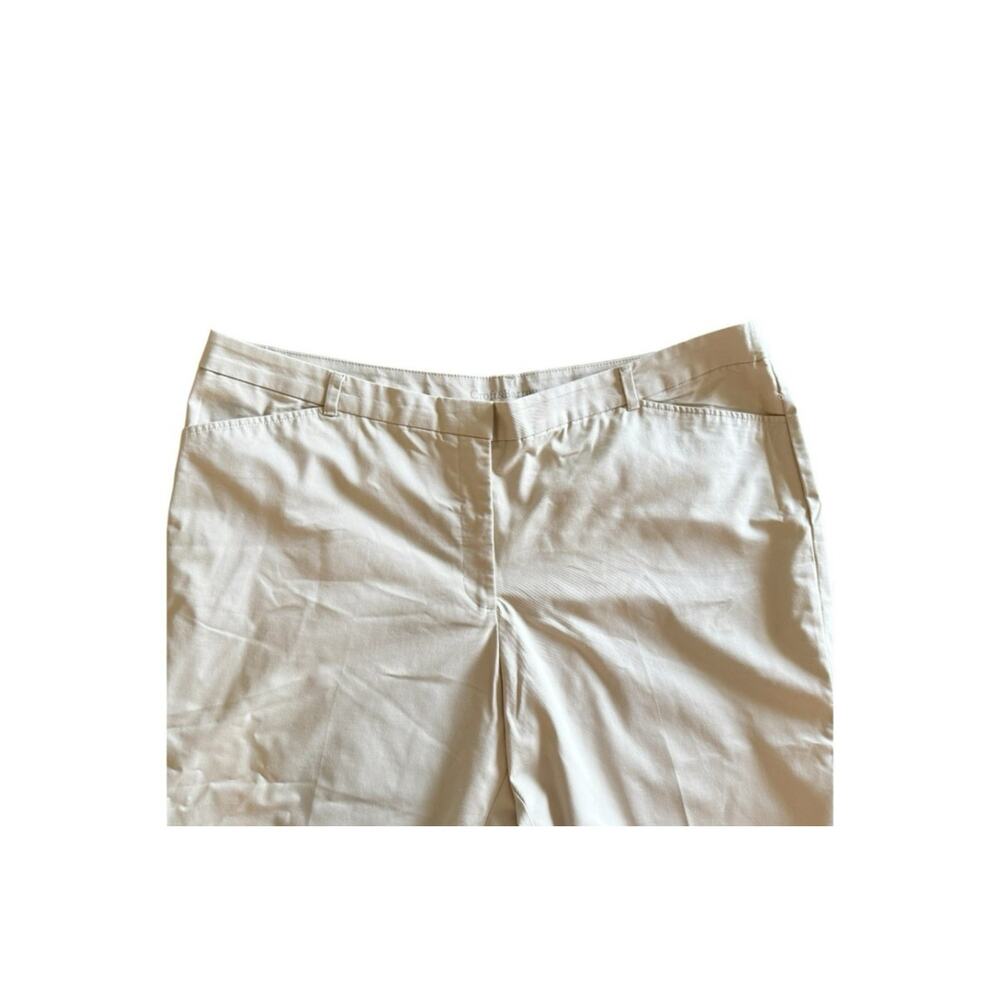 Croft & Barrow Womens Natural Fit Pants Beige Khaki Stretch Pant Capri Plus 20W - Picture 2 of 8